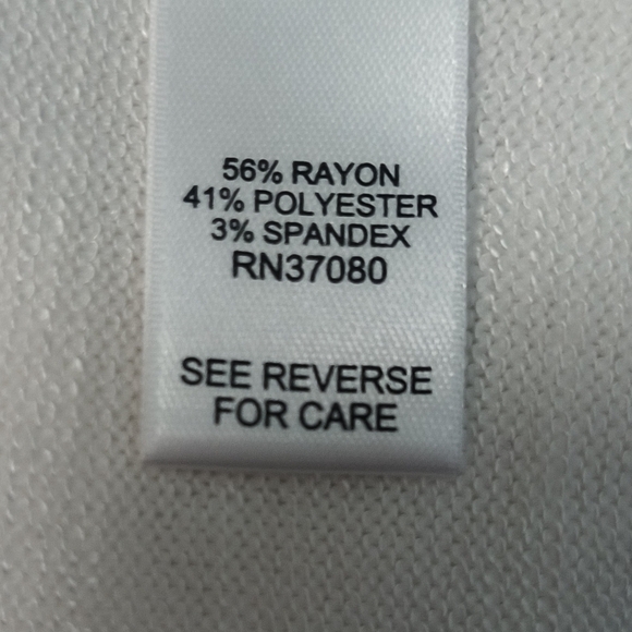 [5x$20] New Seasonal Soft Long Sleeves Top  /  Size  (2X) - Picture 6 of 7